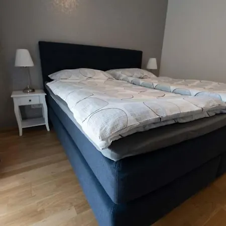 Stilvolle 2-zimmer In Graz-lend Mit Tiefgaragenplatz Apartment